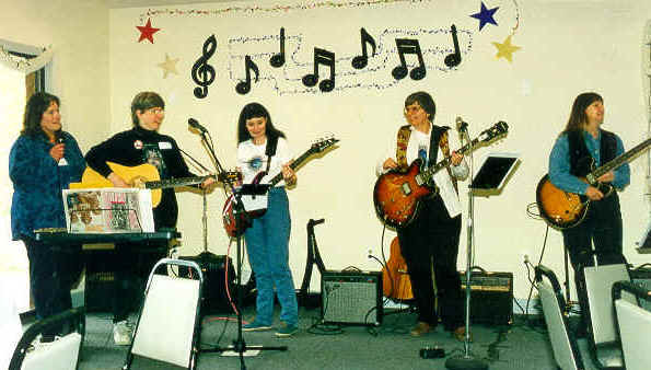 Moodyfest band 98a.jpg (287751 bytes)